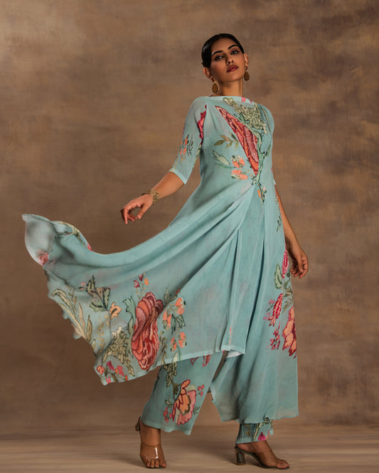 THE VINTAGE PINE DRESS