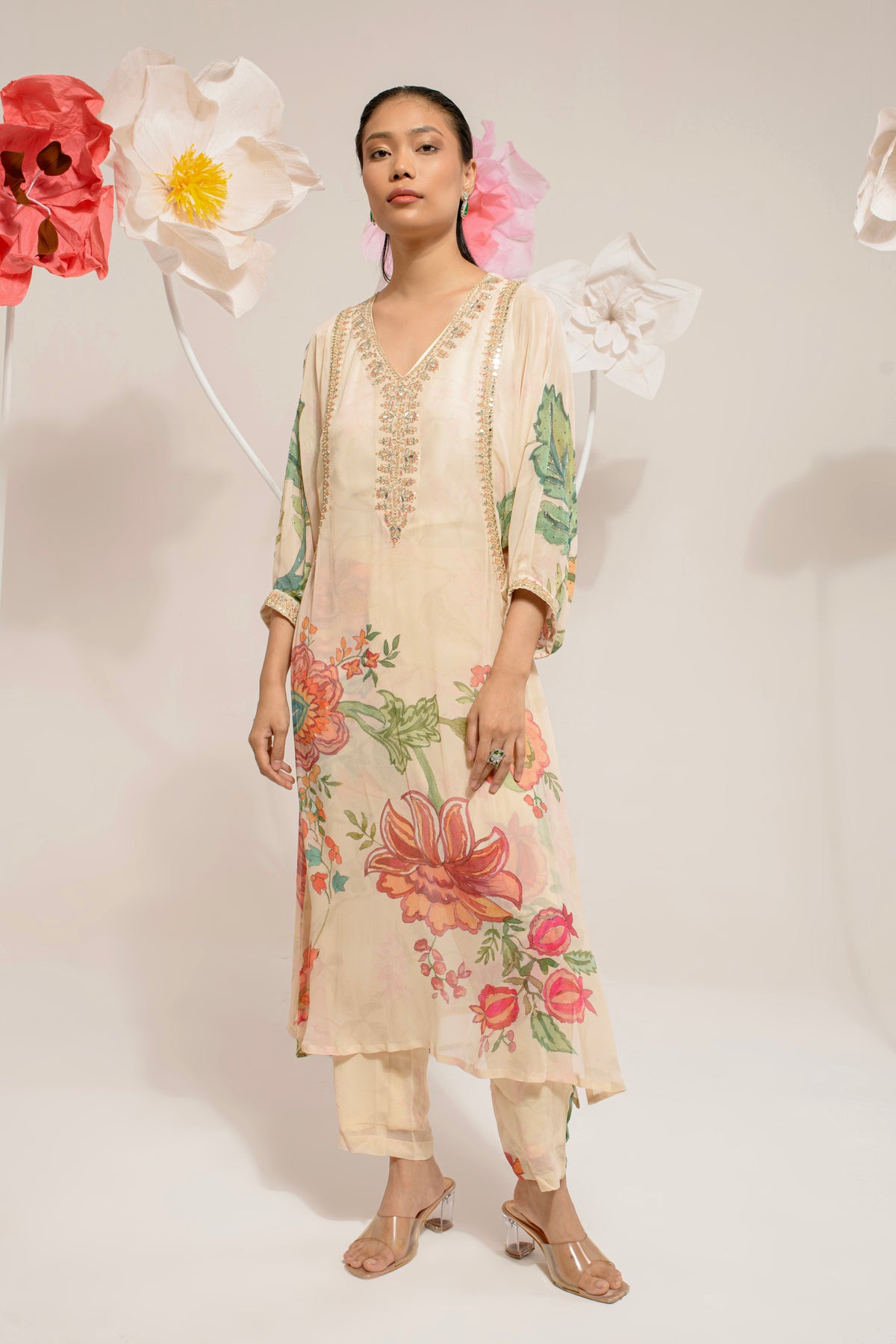 CREAM DIGITAL PRINT KURTA SET