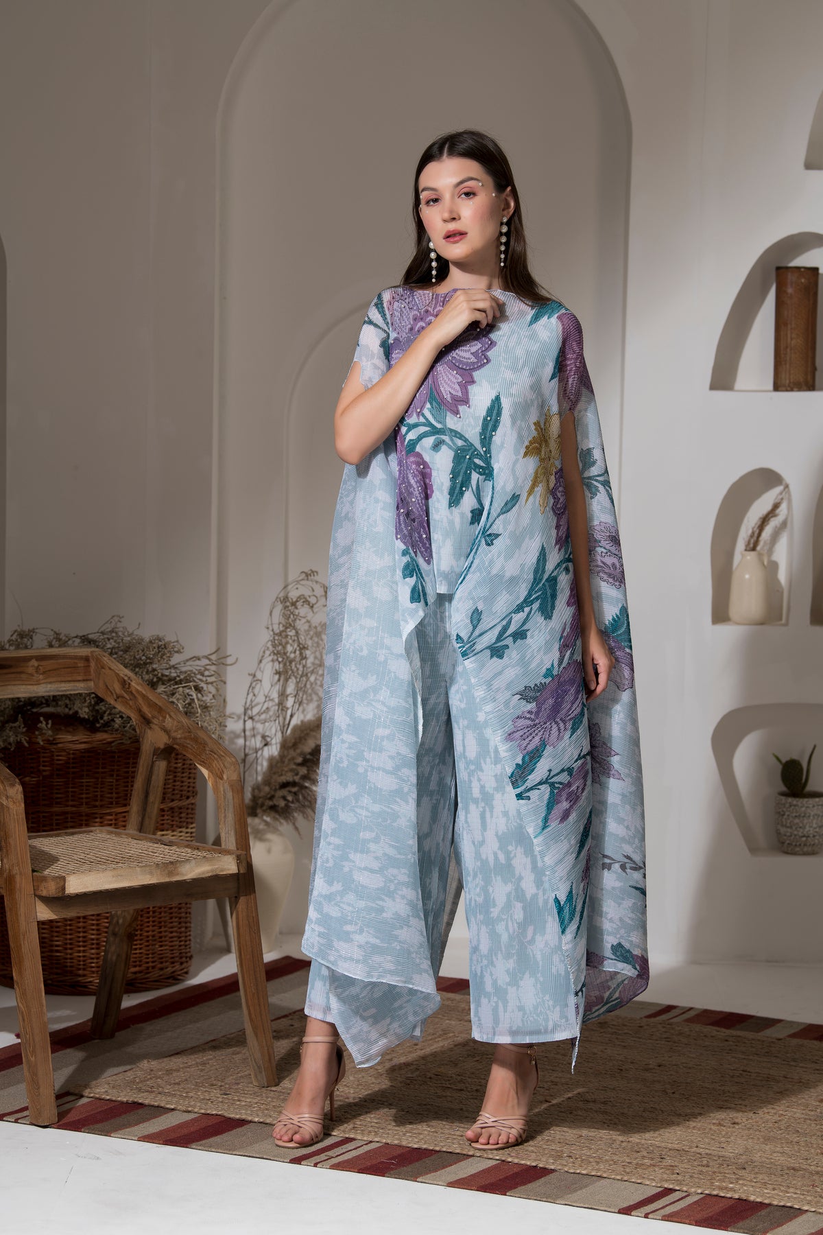 ASH GREY FLOWER KAFTAN