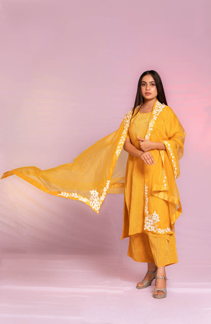 BOLD YELLOW PEARL KURTA SET