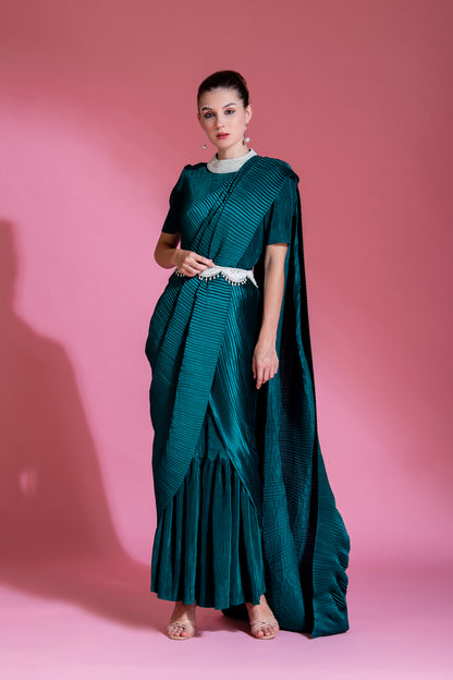 GREEN SAREE EMBRODED NECK BLOUSE WITH BELT