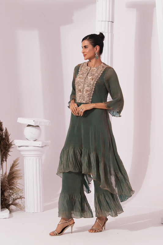 METALIC MOSS GREEN SUIT