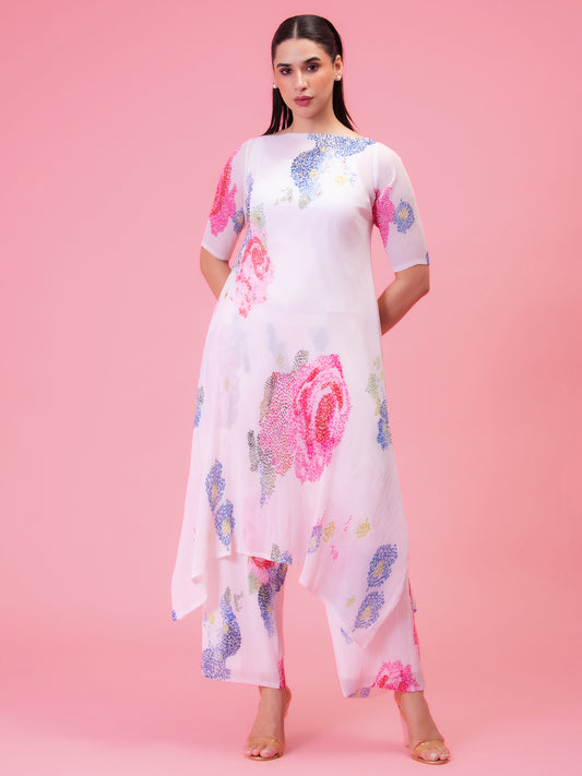 'PETALS POETRY' IVORY KURTA SET
