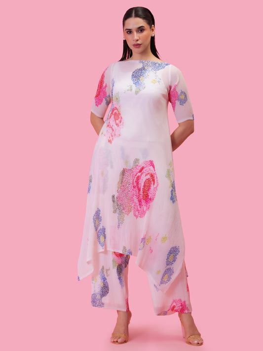 PETALS POETRY IVORY KURTA SET